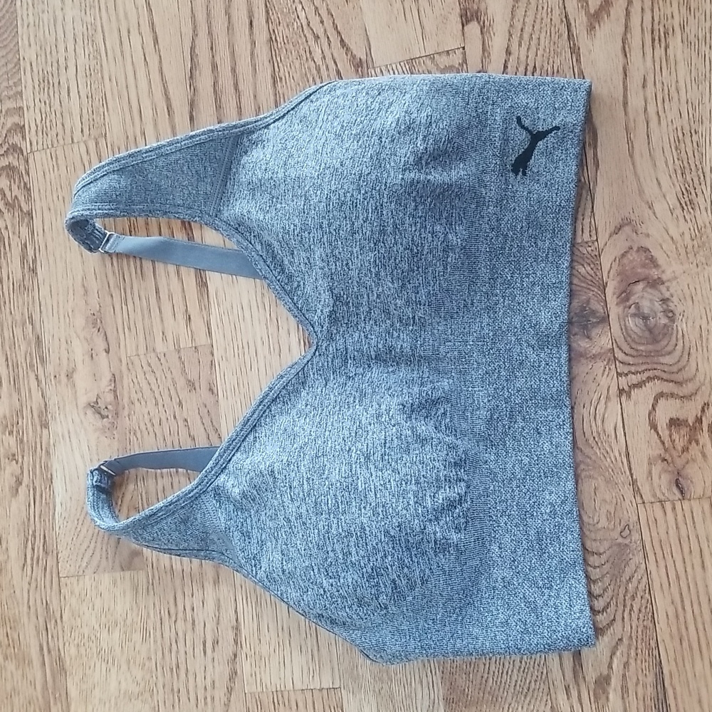 (M) Puma Lightly Padded Heathered Sports Bra Activewear Yoga Workout Running